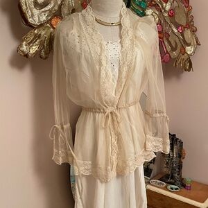 Elegant Cream Lace Trim Bedjacket